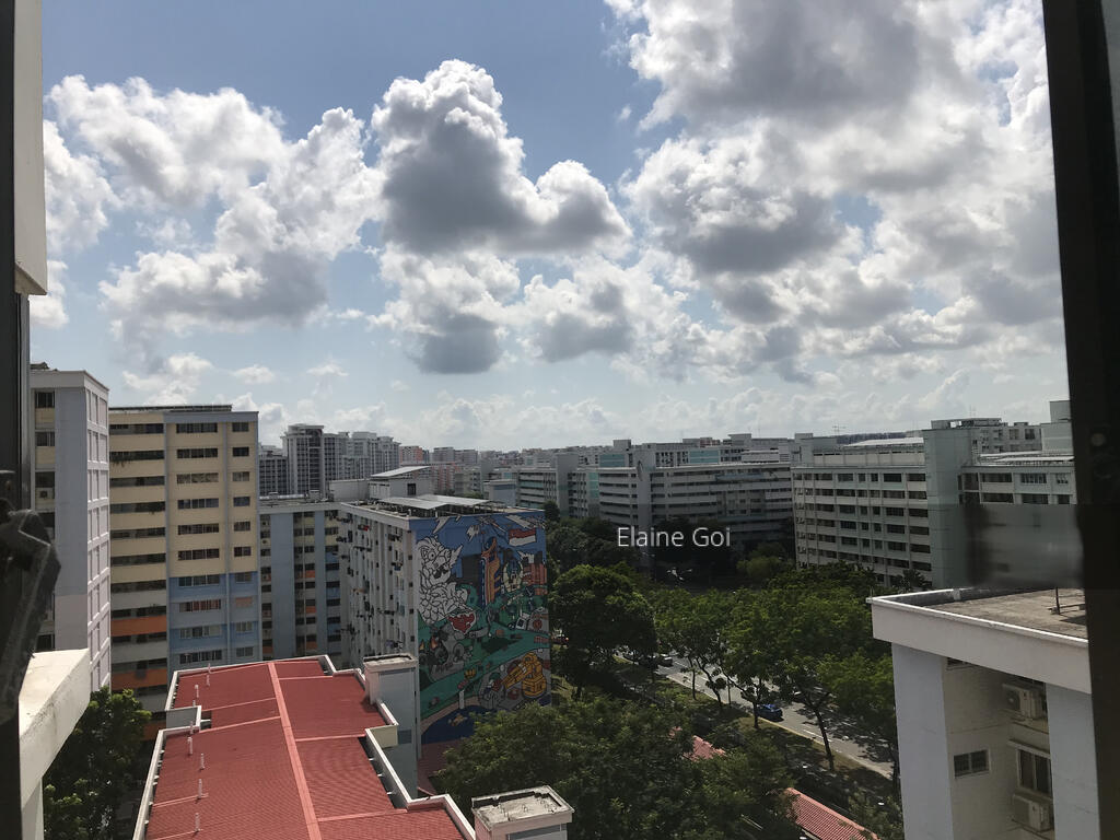 Hougang Avenue 8 thumbnail photo